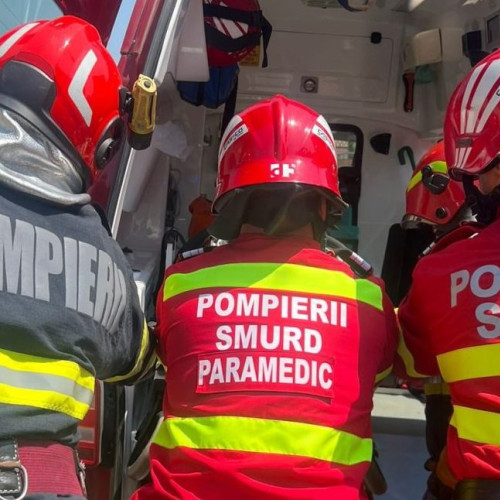 Accident rutier fără persoane încarcerate pe strada Republicii din Alba Iulia