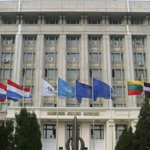 Ionuț Moșteanu și-a dat demisia din funcția de ministru al Apărării Naționale