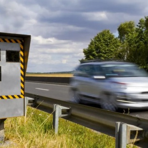 În 2025 vor fi instalate 400 de radare fixe pe drumurile din România