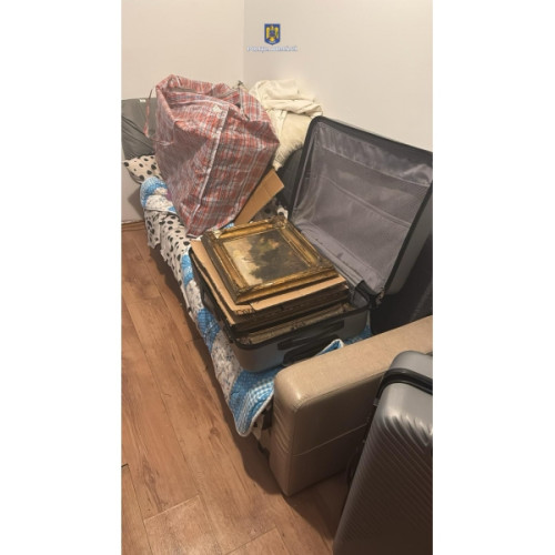 Patru bărbați și o femeie trimiși în judecată pentru furtul unor tablouri din Italia