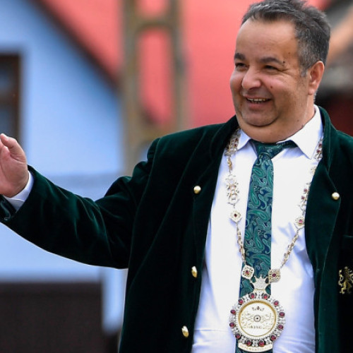 Dorin Cioabă răspunde ironiei după scandalul studiilor ministrului Moșteanu