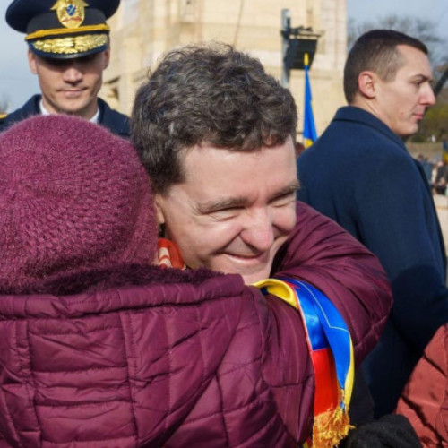 Nicuşor Dan, mesaj emoţionant de 1 Decembrie pentru românii de pretutindeni