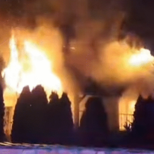 Incendiu puternic în comuna Găneasa: casă mistuită aproape în totalitate