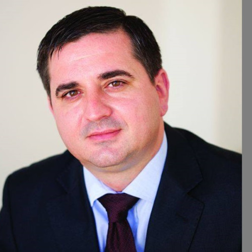 Un bărbat este acuzat de cumpărare de influență într-un dosar privind ministrul Apărării