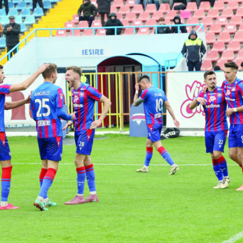 Corvinul Hunedoara își mărește avansul în fruntea clasamentului ligii secunde