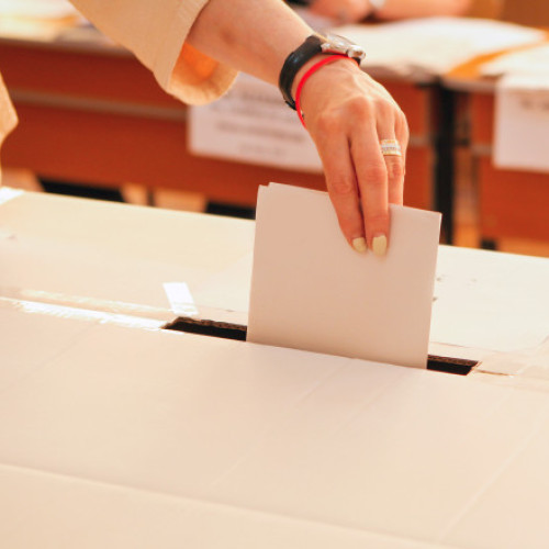 Actul de identitate obligatoriu pentru votul la alegerile locale parțiale din decembrie 2025