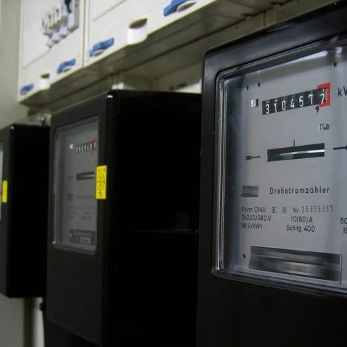 Creștere ușoară a prețurilor la energie electrică și termică din noiembrie 2025