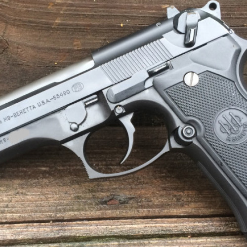 Beretta discută transferul complet de tehnologie pentru arme produse integral în România