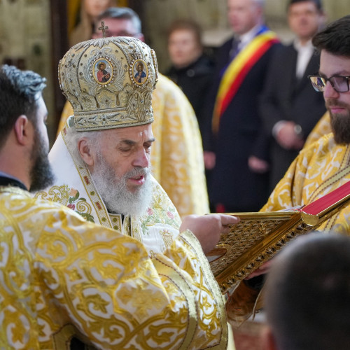 Te-Deum oficiat la Galaţi de Ziua Naţională a României
