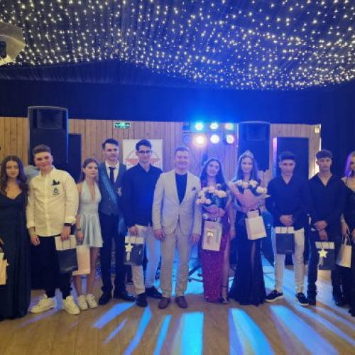 Balul Bobocilor 2025 aduce aplauze și premii pentru elevii claselor a IX-a