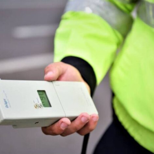 Șofer beat prins conducând în zig-zag pe varianta ocolitoare a Sucevei