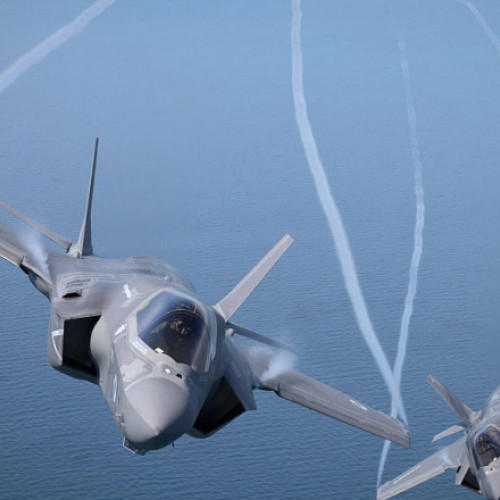 Polonia obține acces prioritar la sistemul american de comunicații militare prin satelit