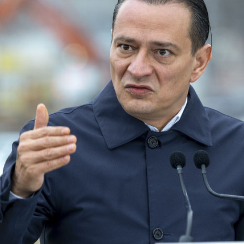 Daniel Băluță a câștigat peste 500.000 de lei în 2024 din salariu și dividende