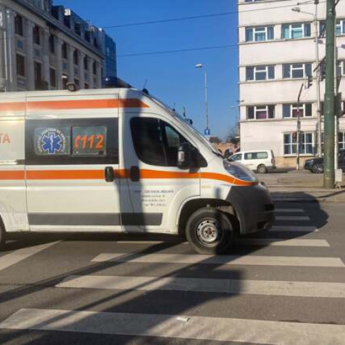 Femeie rănită grav într-un accident pe strada Ion Ionescu de la Brad