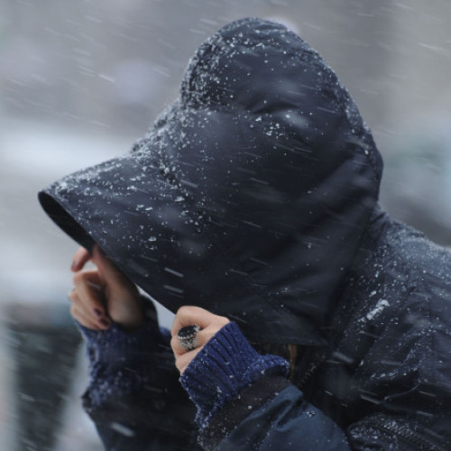 Cod galben de vânt și vreme schimbătoare în jumătate din țară până sâmbătă