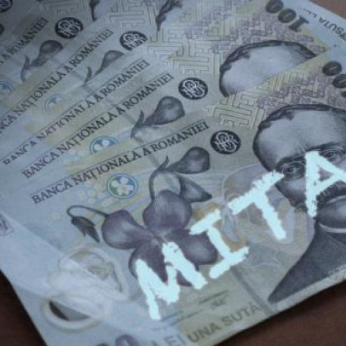 Comisar-șef din Giurgiu reținut pentru luare de mită de 10.000 de lei