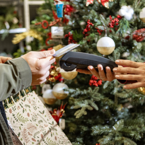 Planificarea financiară esențială pentru sărbătorile de iarnă din 2025