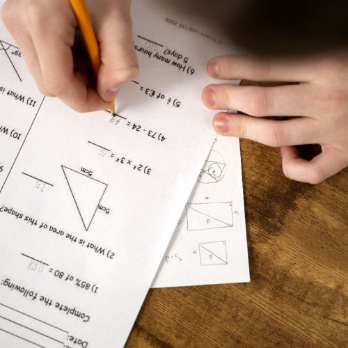 Simulările examenelor naționale încep în decembrie pentru elevii din Constanța