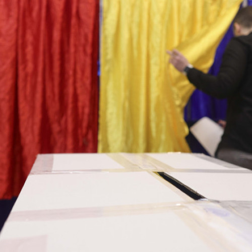 Peste 2,2 milioane de români votează duminică la alegerile locale parțiale