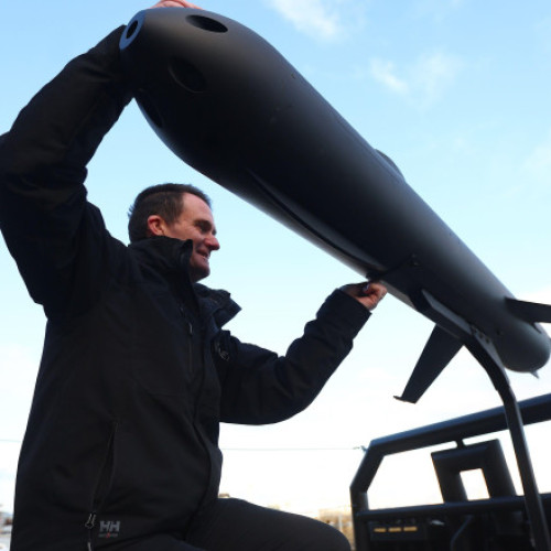 Marea Britanie va crea o forță hibridă pentru protejarea cablurilor submarine de amenințări