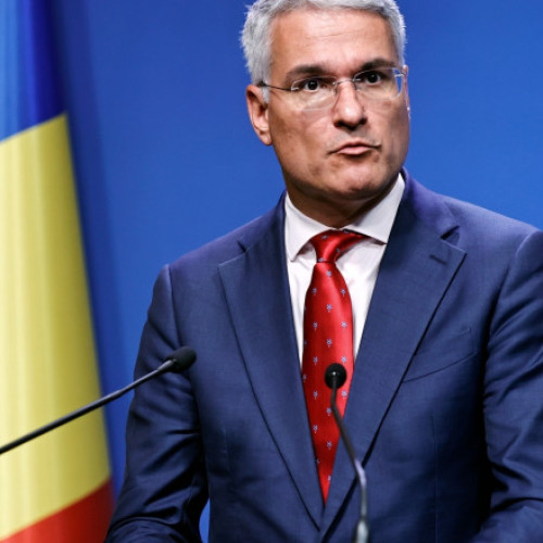 Ministrul Pîslaru sesizează Parchetul European pentru achiziții controversate de microbuze electrice