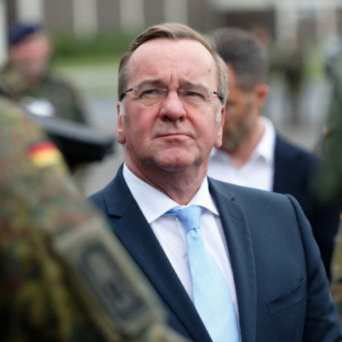 Ministrul german al Apărării și-a anulat vizita oficială în România