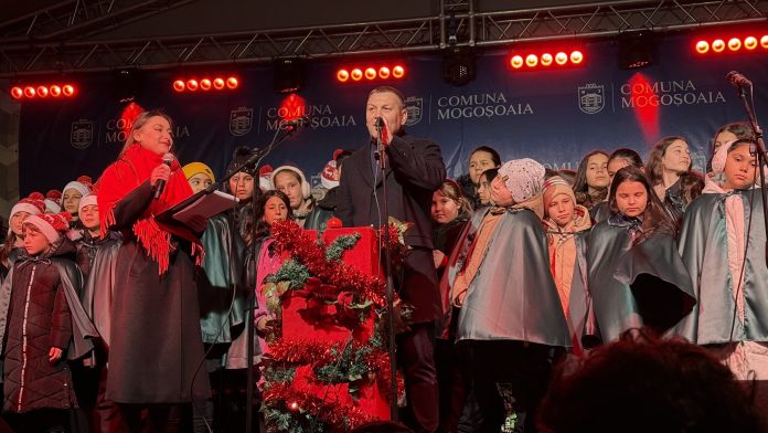 Ambasada lui Moș Crăciun a fost inaugurată la Mogoșoaia în sunet de colinde și veselie
