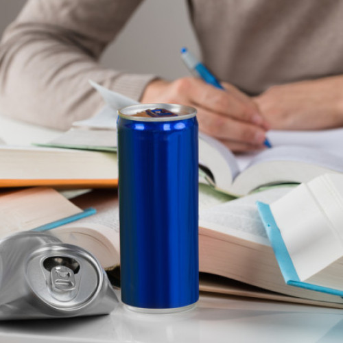 Medicii britanici avertizează asupra riscurilor băuturilor energizante după un AVC rar