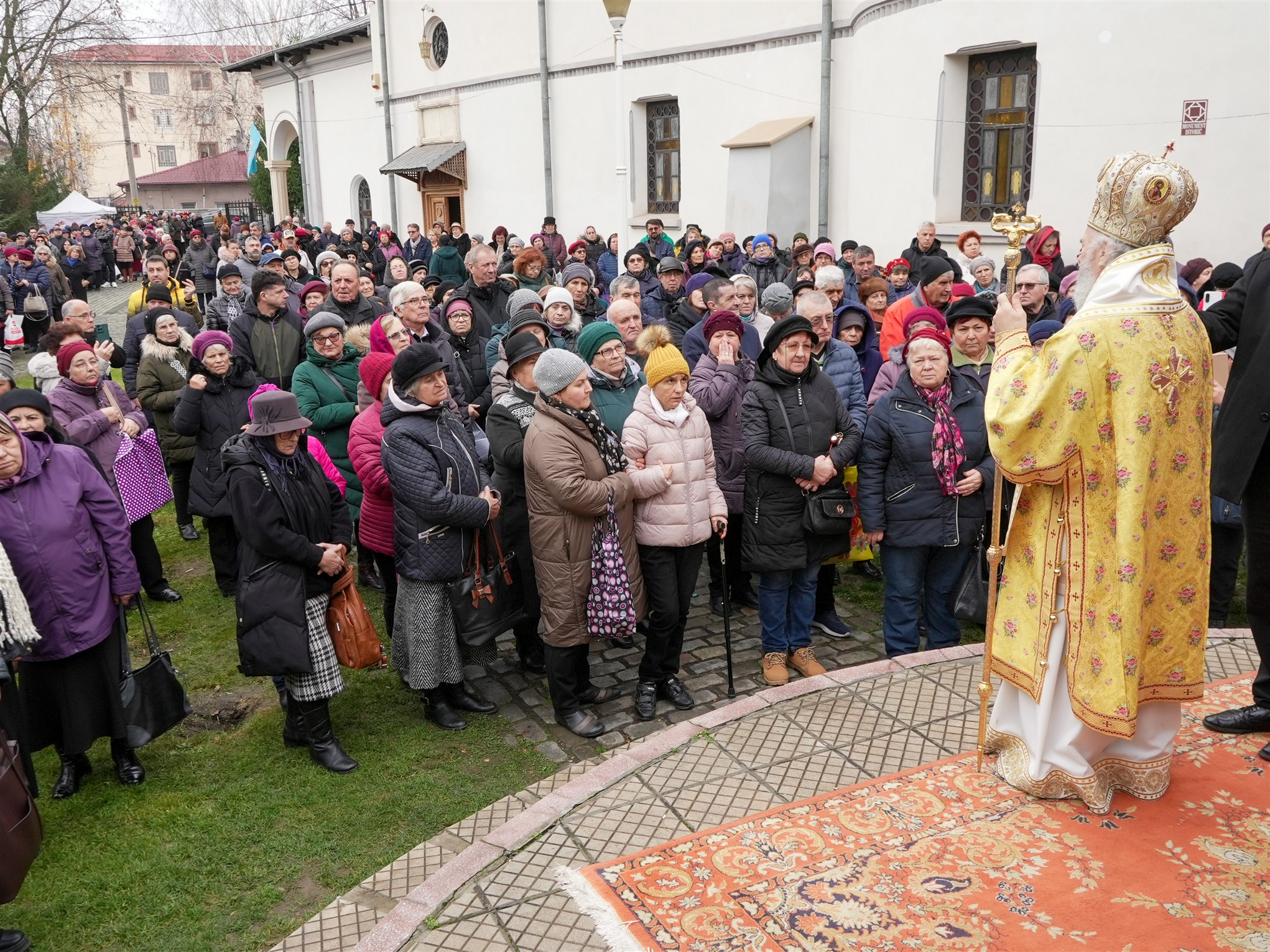 Biserica Sfântul Spiridon din Galaţi a sărbătorit hramul cu slujbe și binefaceri sociale