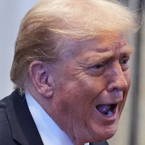 Procurorii din 20 de state dau în judecată administrația Trump pentru creșterea taxelor la vizele H-1B