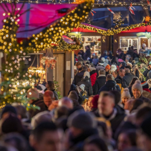 Germania a dejucat un atac terorist vizând un târg de Crăciun din Bavaria