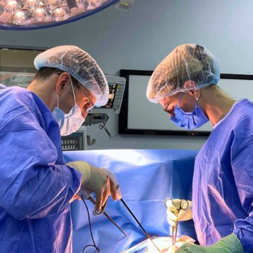 Filip, diagnosticat succesiv cu cancer pulmonar și renal, operat cu succes la SANADOR