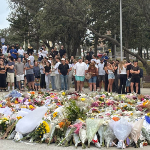 Australia plânge victimele unui atac armat antisemit și pregătește legi mai stricte privind armele