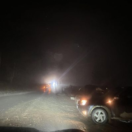 Trafic restricționat temporar pe două drumuri din județul Covasna din cauza poleiului