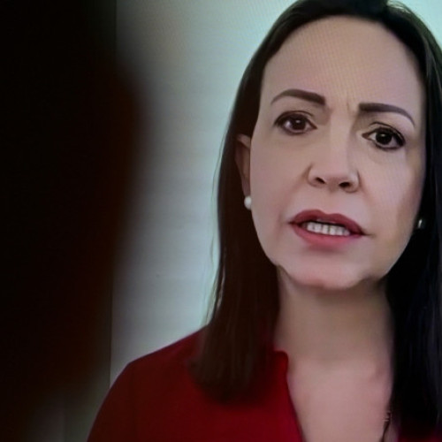 María Corina Machado a suferit o fractură vertebrală în timpul călătoriei sale către Norvegia