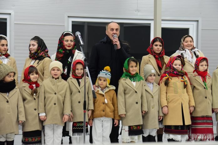 Târgul de Crăciun din Clinceni aduce zilnic spectacole și activități pentru toate vârstele