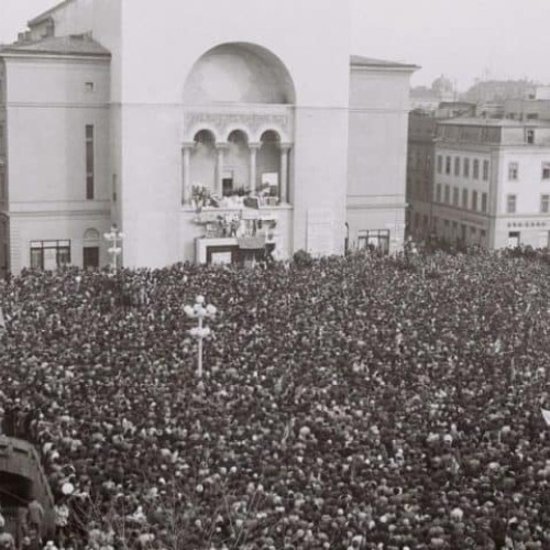 Revoluția Română a început la Timișoara, declanșată de nemulțumirile populare din decembrie 1989