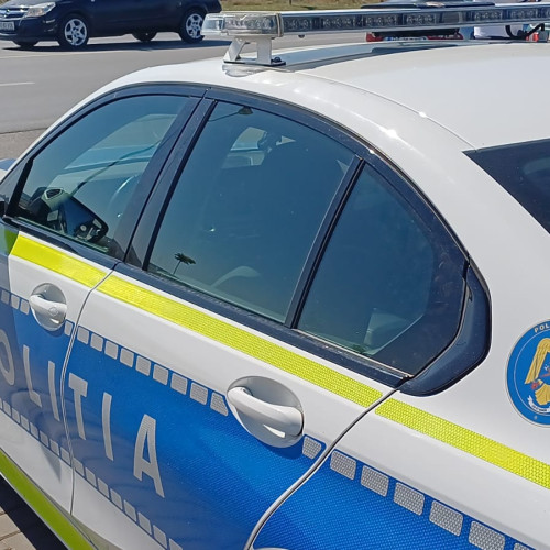 Poliția din Botoșani a aplicat sancțiuni pentru nereguli rutiere și ordine de protecție