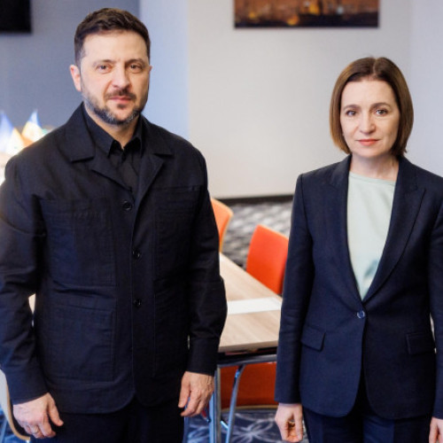 Maia Sandu și Volodimir Zelenski discută la Haga despre pace și aderarea la UE
