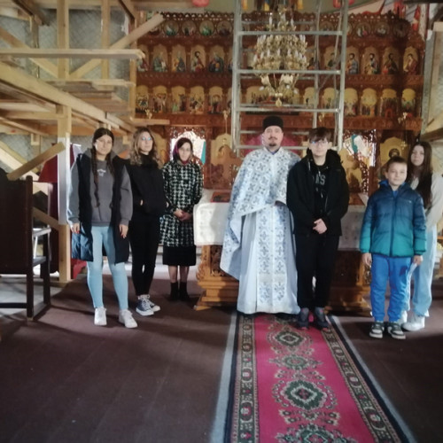 Preotul Cristian Calu consolidează comunitatea din Mărtăcești prin proiecte sociale și bisericești