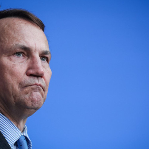 Ministrul de Externe al Poloniei și-a replicat cu ironie afirmațiile Rusiei despre Lenin și independența poloneză