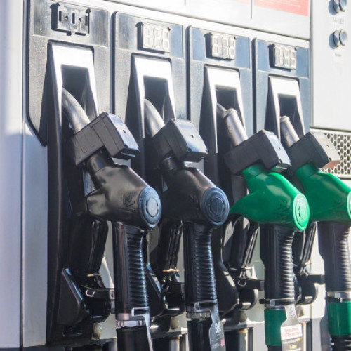 Ministrul Energiei asigură că prețurile la carburanți nu vor crește în pragul sărbătorilor