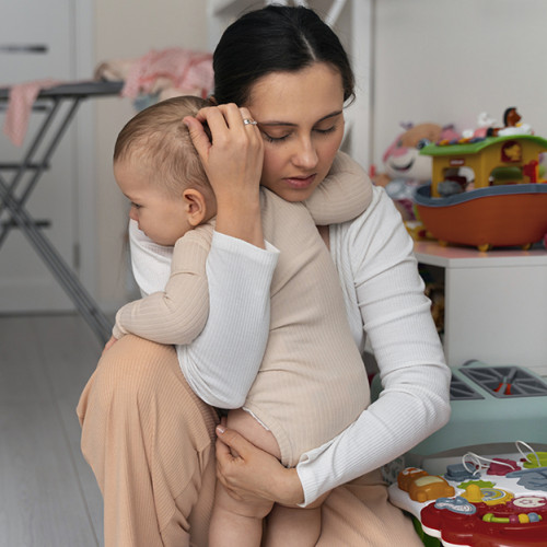 Alina Gorghiu propune modificarea Codului Penal pentru urmărirea din oficiu a abandonului de familie