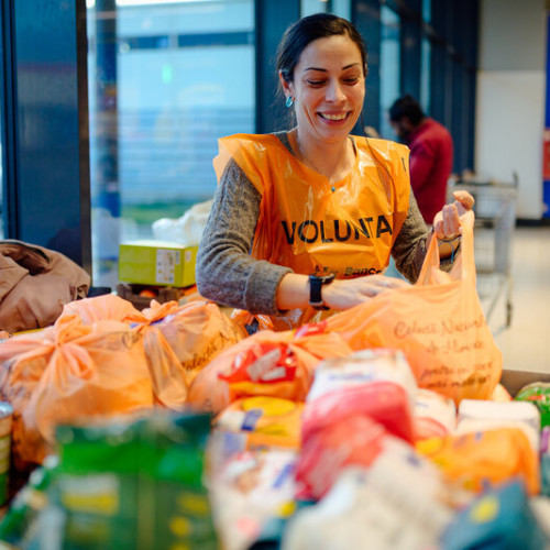 Colecta Națională de Alimente adună peste 200 de tone în regiunea Sibiu