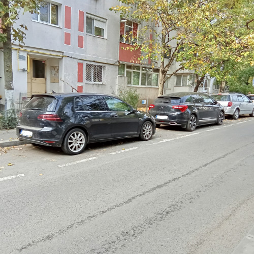 Primăria Galați indexează tariful abonamentelor de parcare pentru 2026 și publică lista cererilor admise