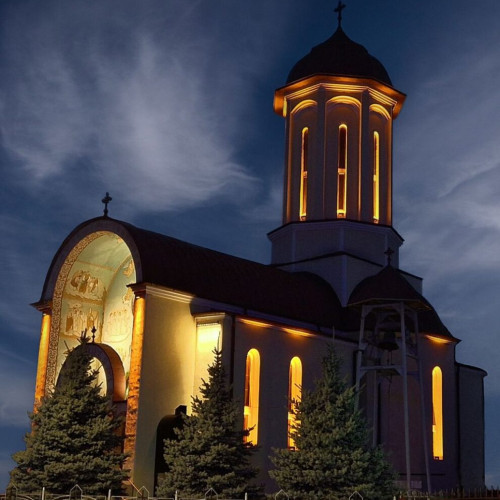 Mitropolitul Clujului ÎPS Andrei va oficia Sfânta Liturghie la ora 9:30