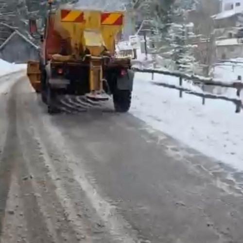 Judecătoria Alba Iulia condamnă un administrator pentru falsificarea unui document în licitația de deszăpezire de la Vințu de Jos