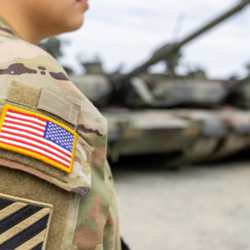 Legea apărării SUA limitează reducerile trupelor americane în Europa și Coreea de Sud