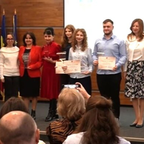 Consiliul Județean Vâlcea a premiat excelența elevilor la Gala Educației