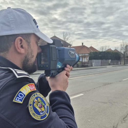 Polițiștii din Alba folosesc radare e-SIGUR pentru controale de weekend